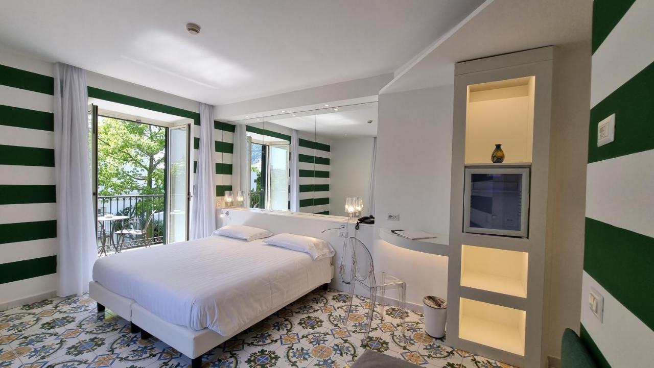 Hotel Alpha Sant'Agnello Ngoại thất bức ảnh